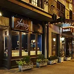 Dunhill Hotel