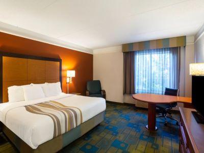Hotel La Quinta By Wyndham Airport South