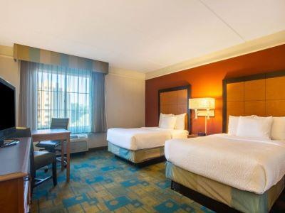 La Quinta By Wyndham Airport South Hotel