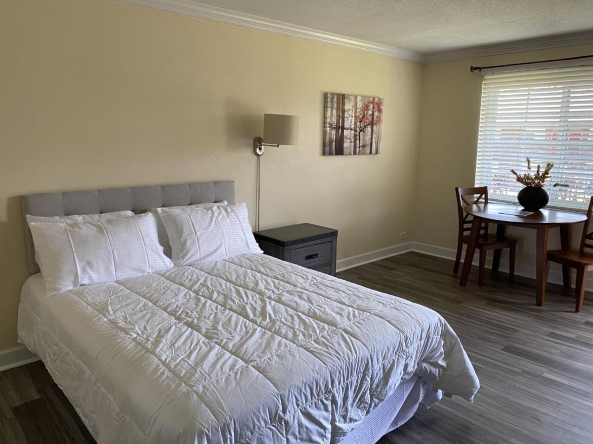 Independence Place Hotel Charlotte