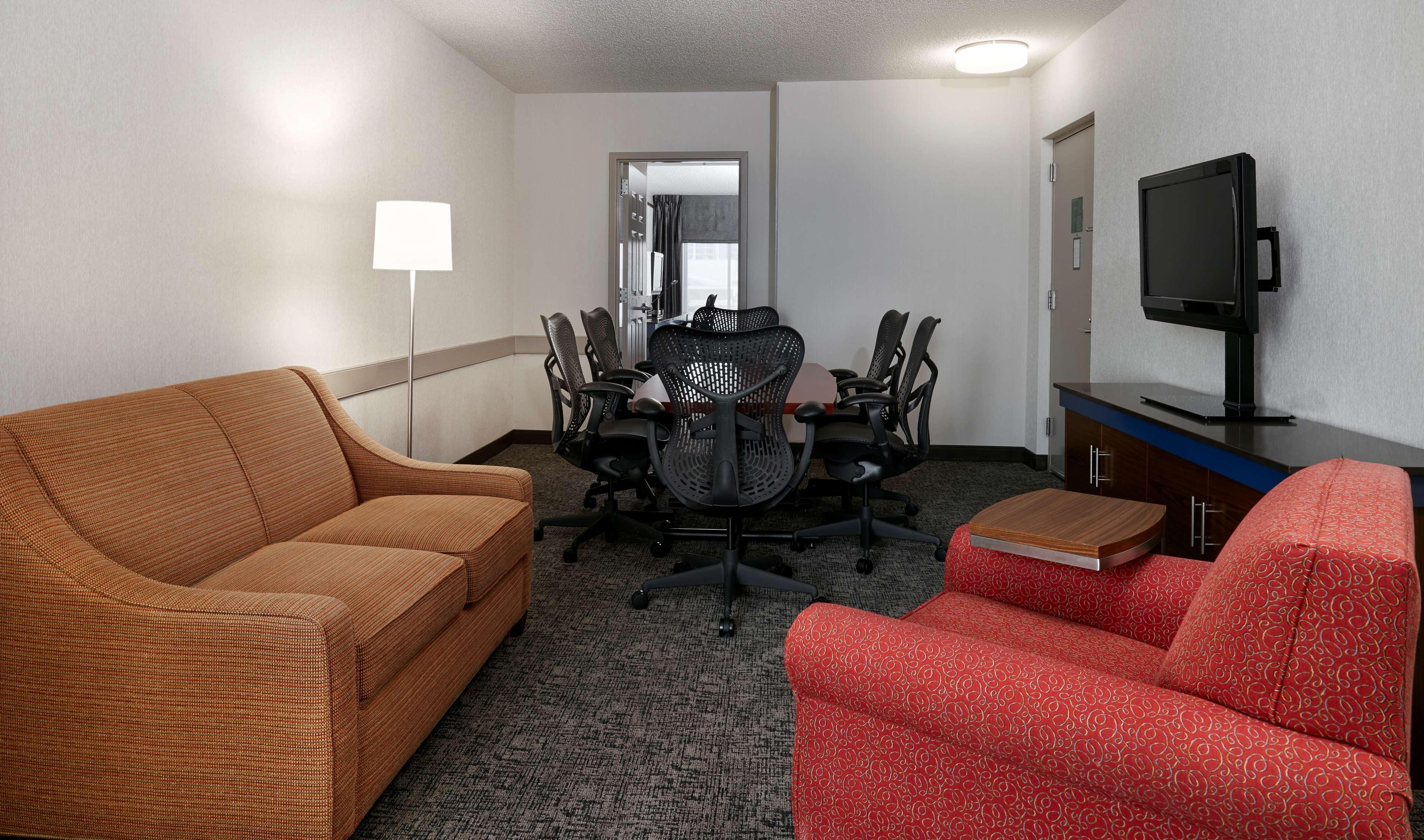 Hilton Garden Uptown 3* Charlotte