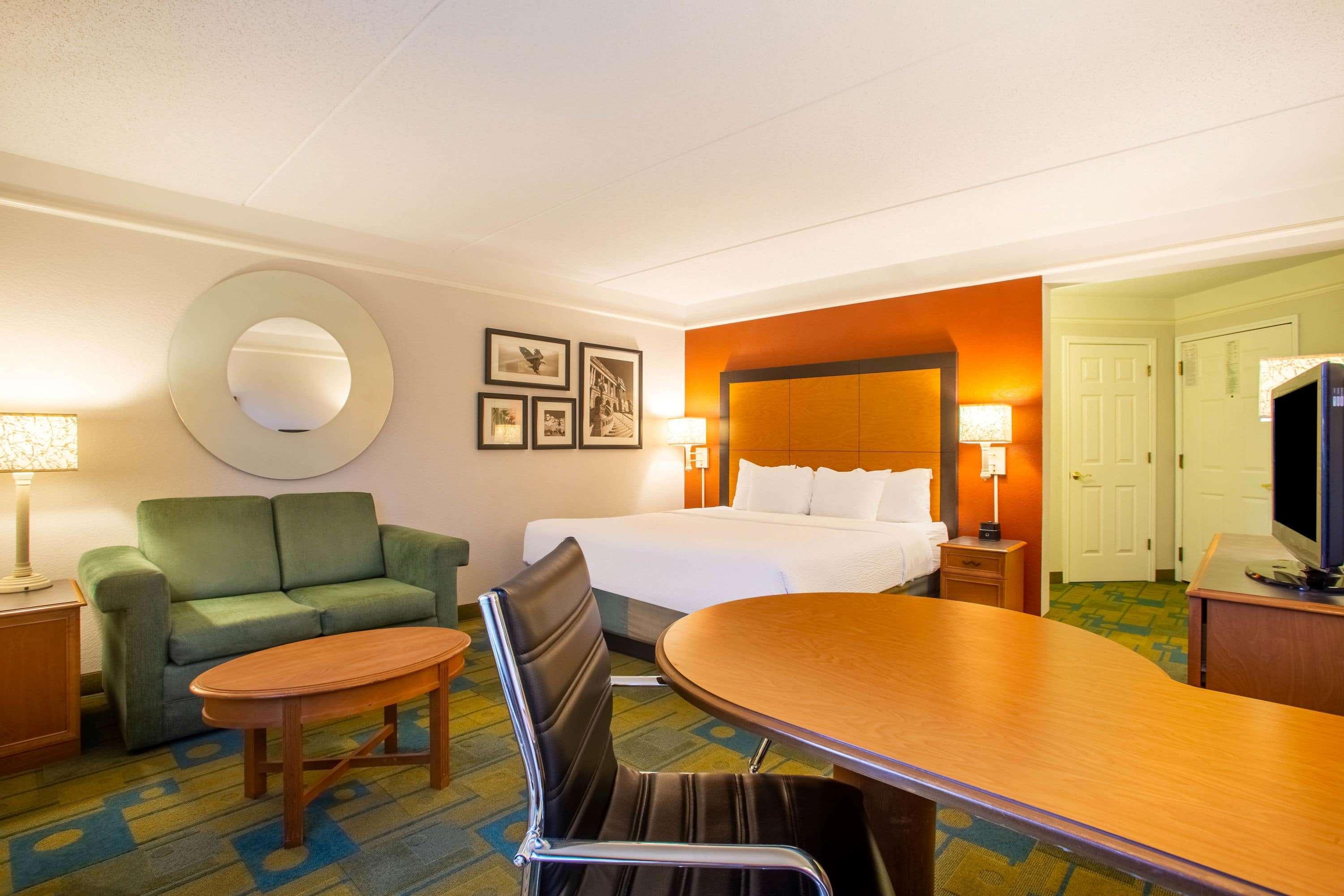La Quinta By Wyndham Airport South Hotel 3*