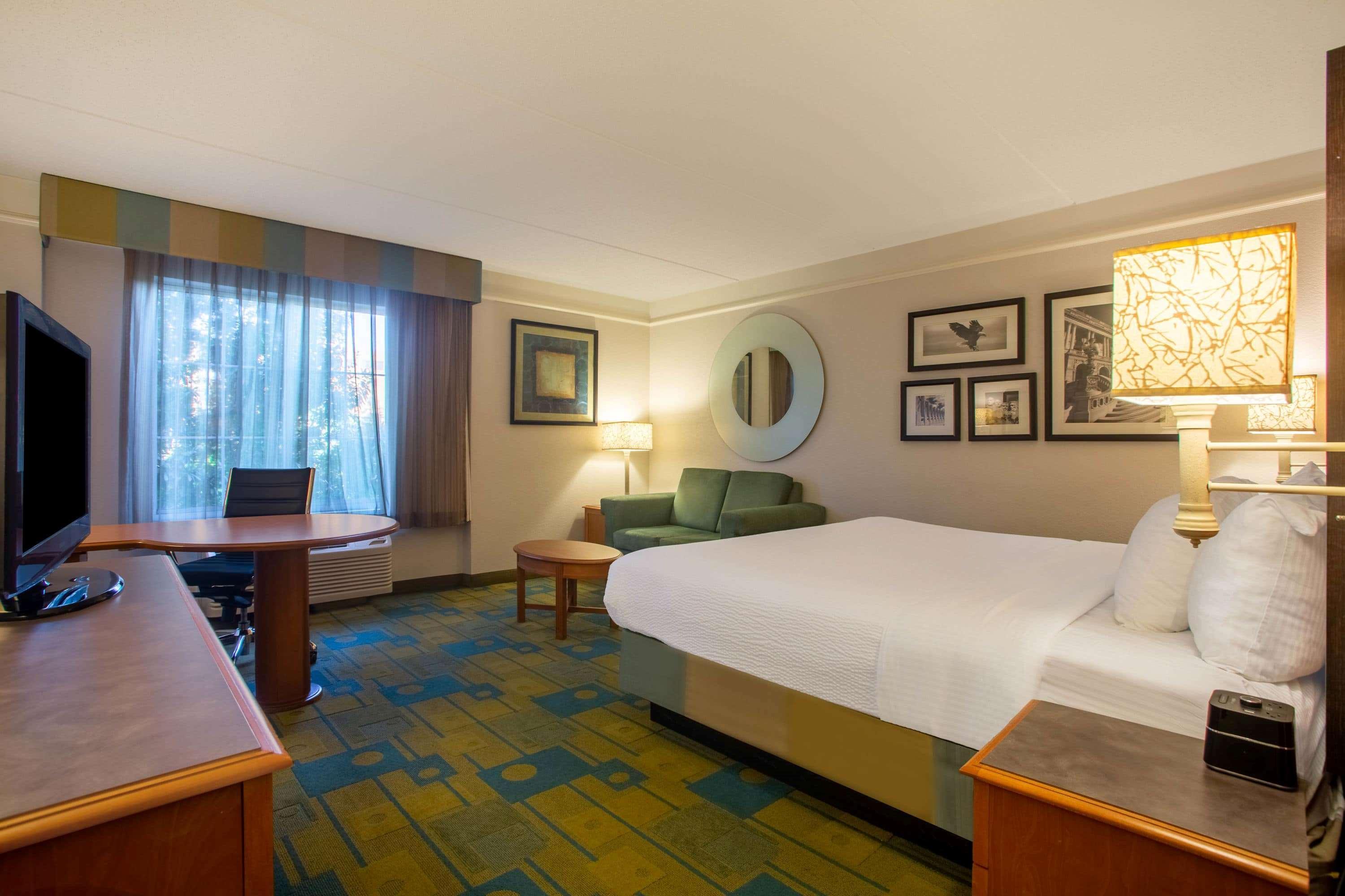 La Quinta By Wyndham Airport South 3*