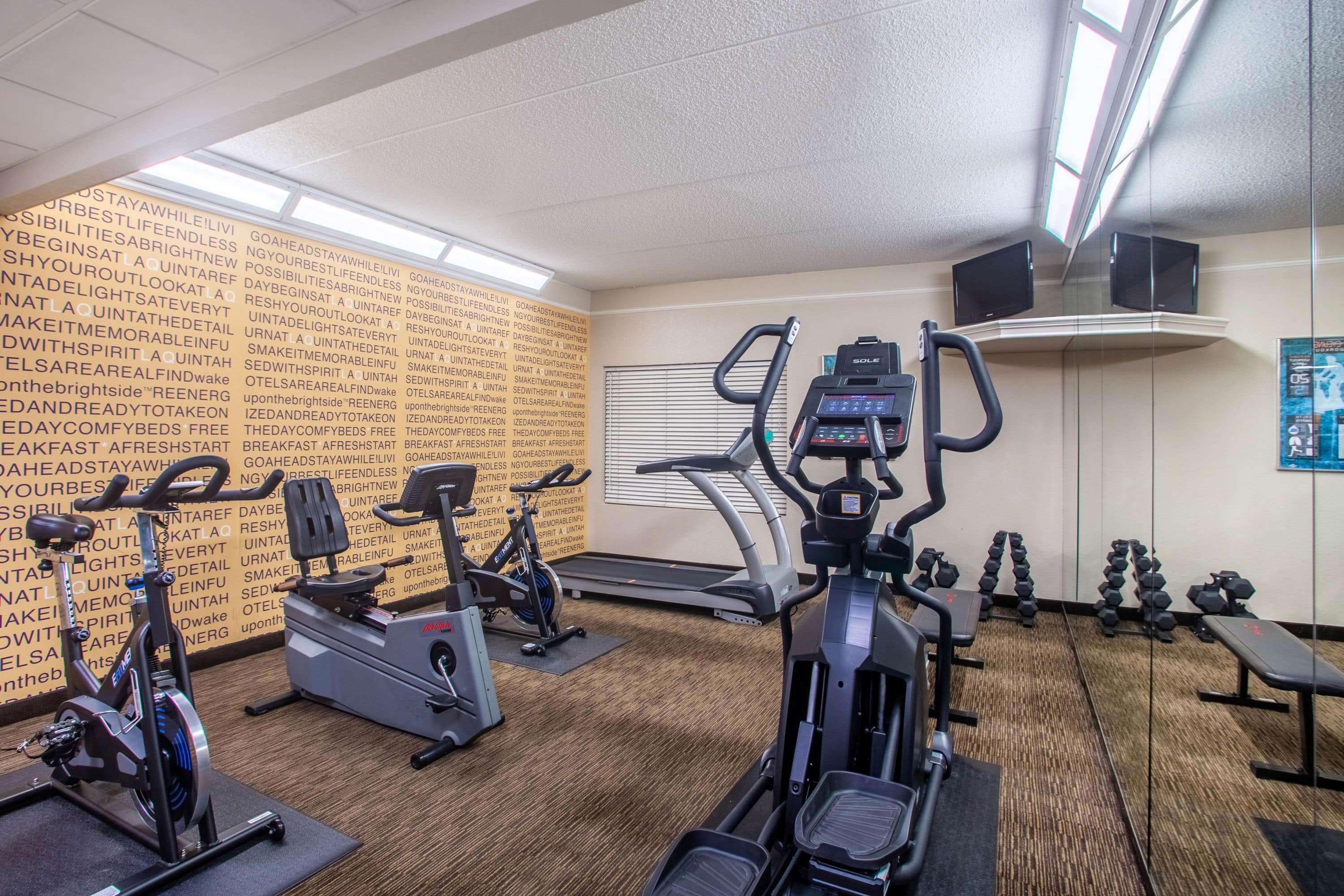 Hotel La Quinta By Wyndham Airport South 3*
