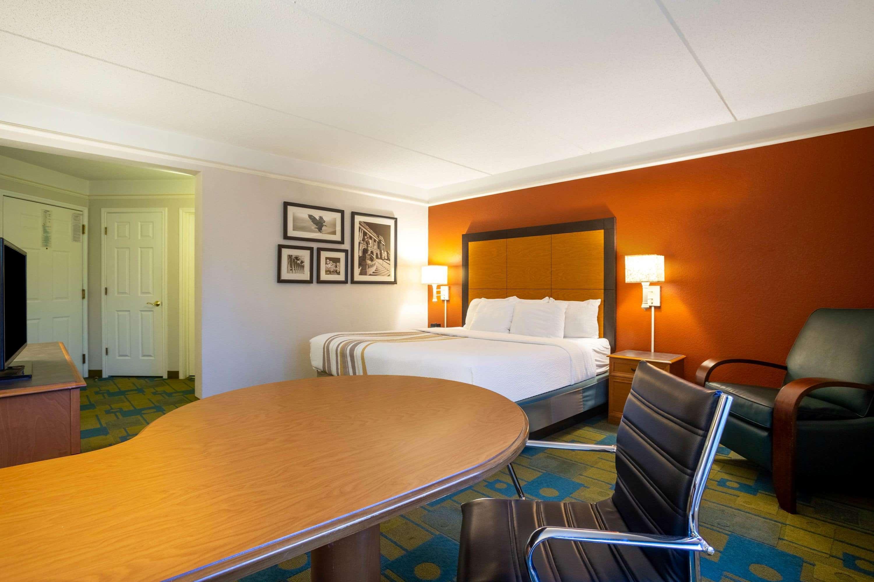 La Quinta By Wyndham Airport South
