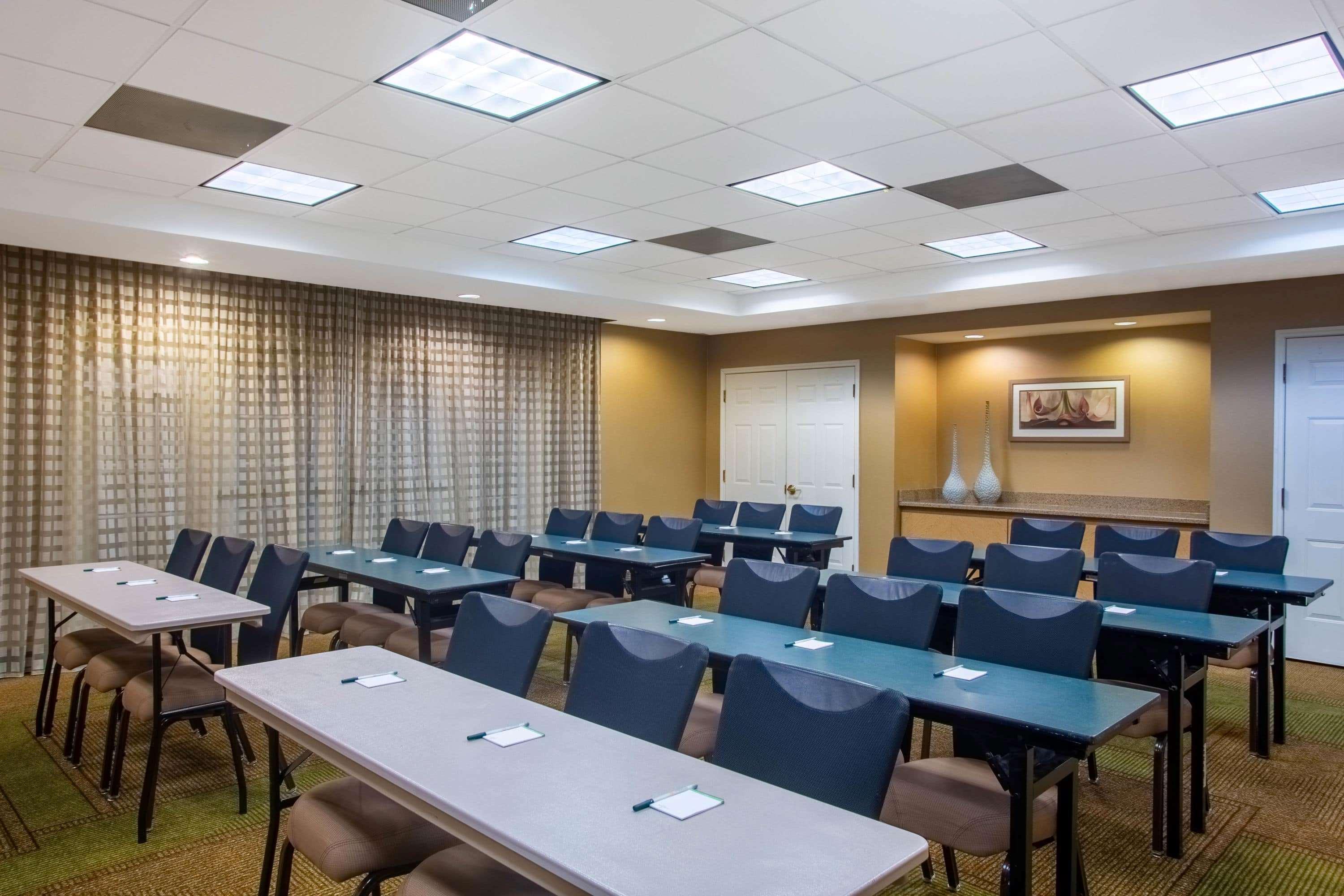 La Quinta By Wyndham Airport South Hotel 3*