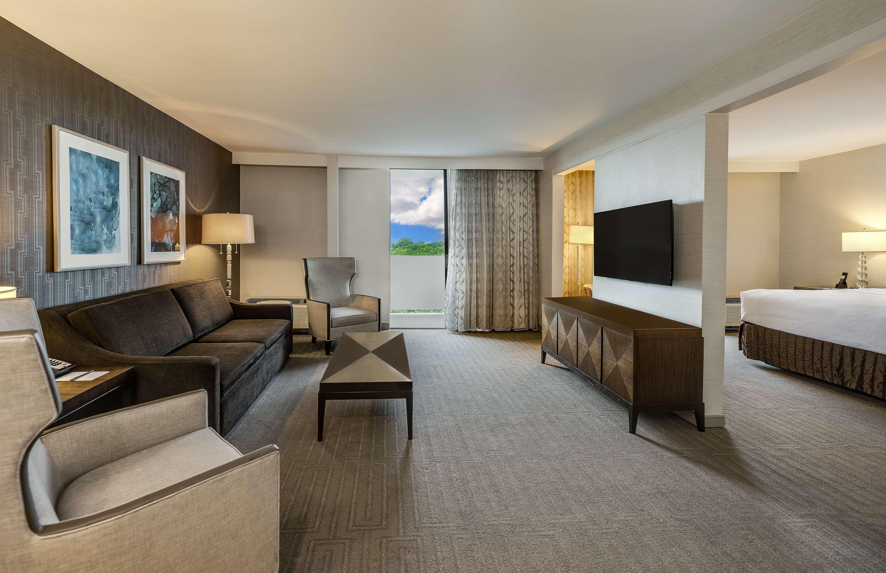 Hotel Sonesta Lower South End Charlotte