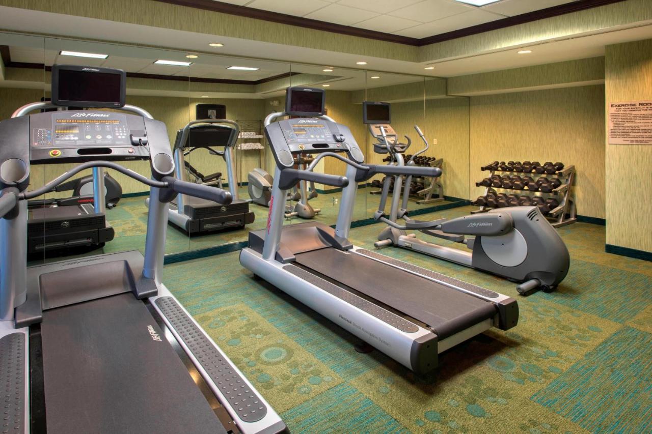 Springhill By Marriott Airport Hotel 3*