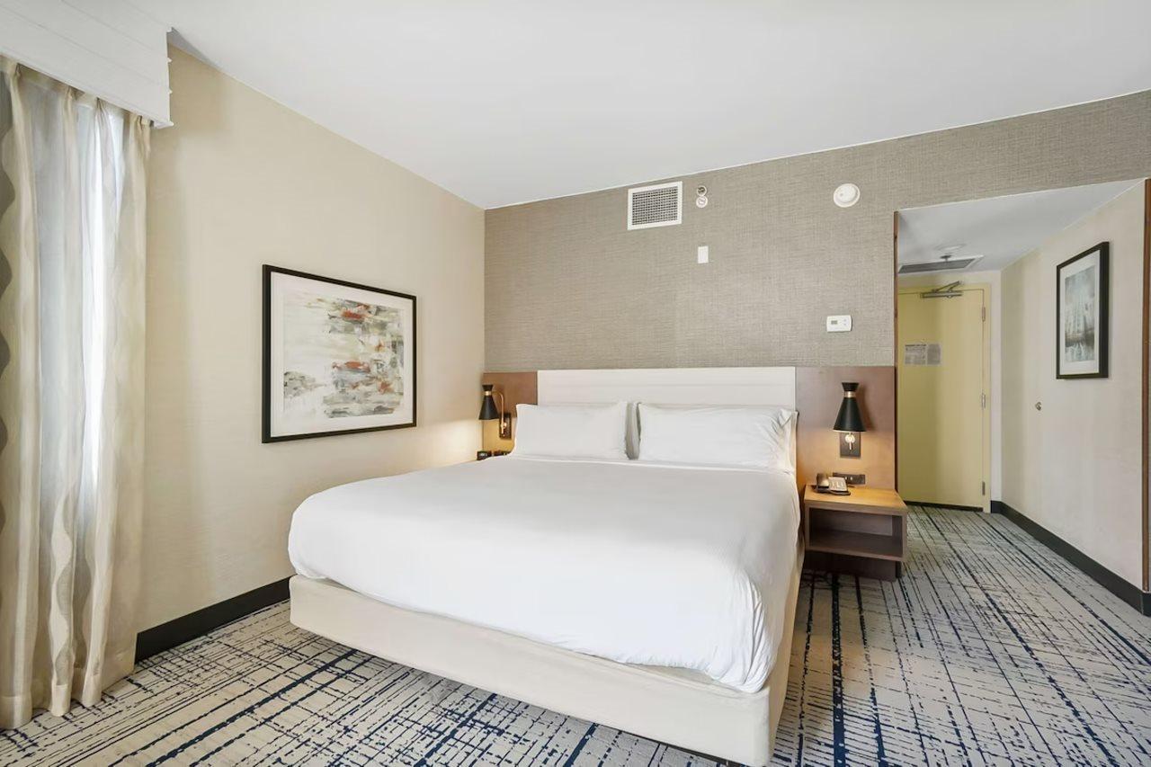 Doubletree By Hilton South Tyvola 4*