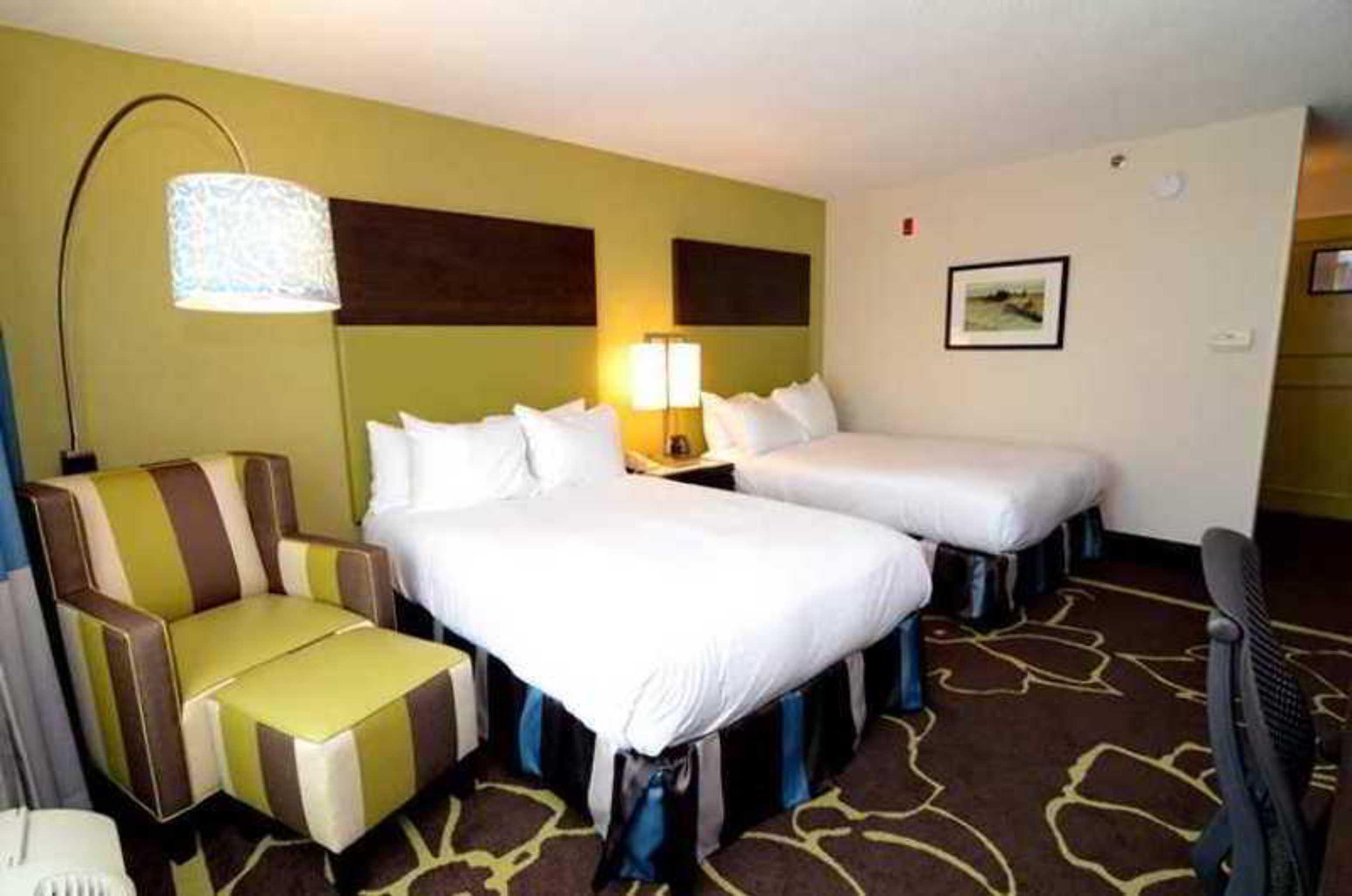 Doubletree By Hilton Uptown Hotel