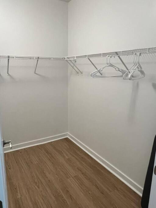 Uptown Luxury Near It All Apartment