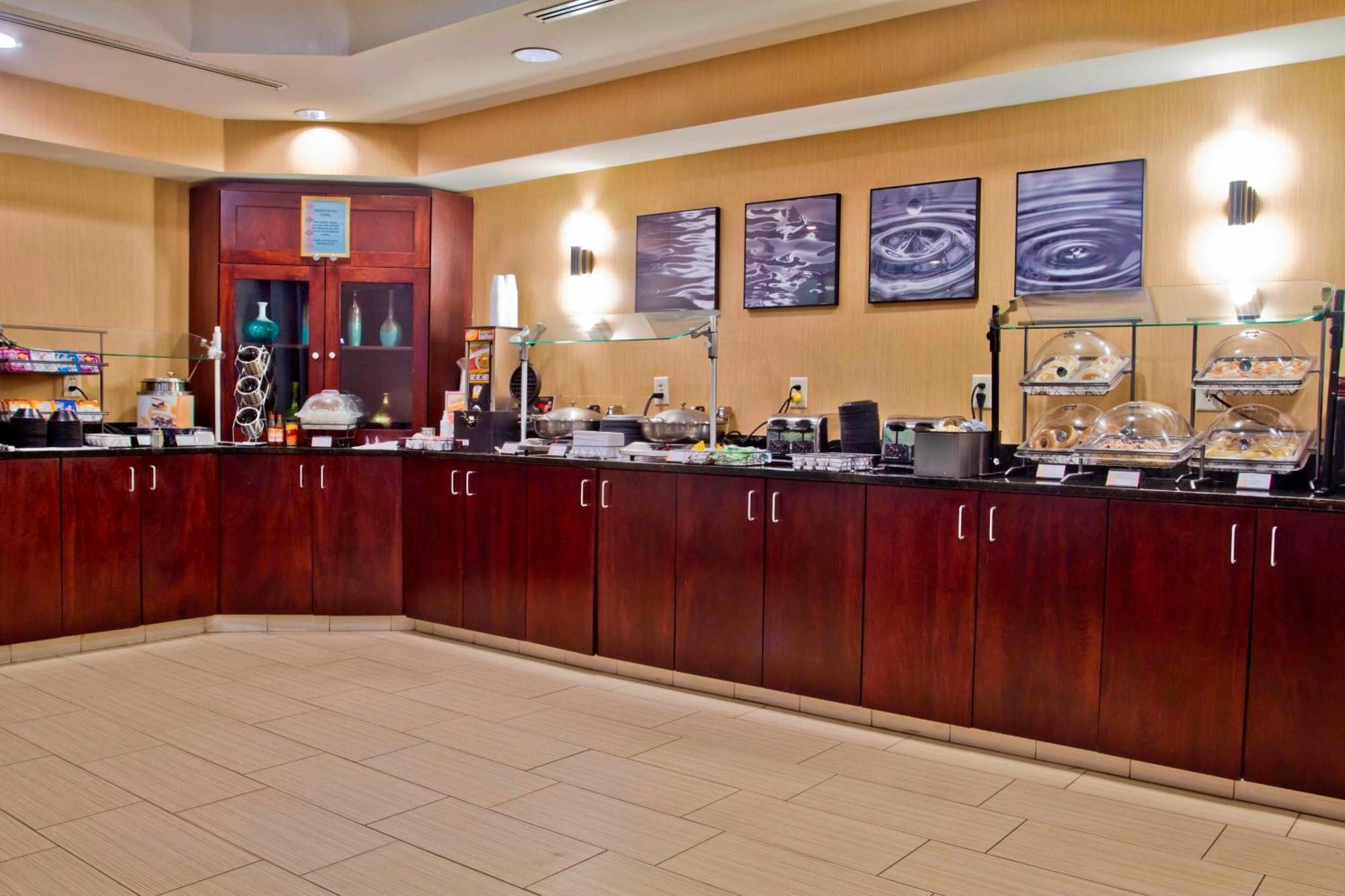 Springhill By Marriott Airport
