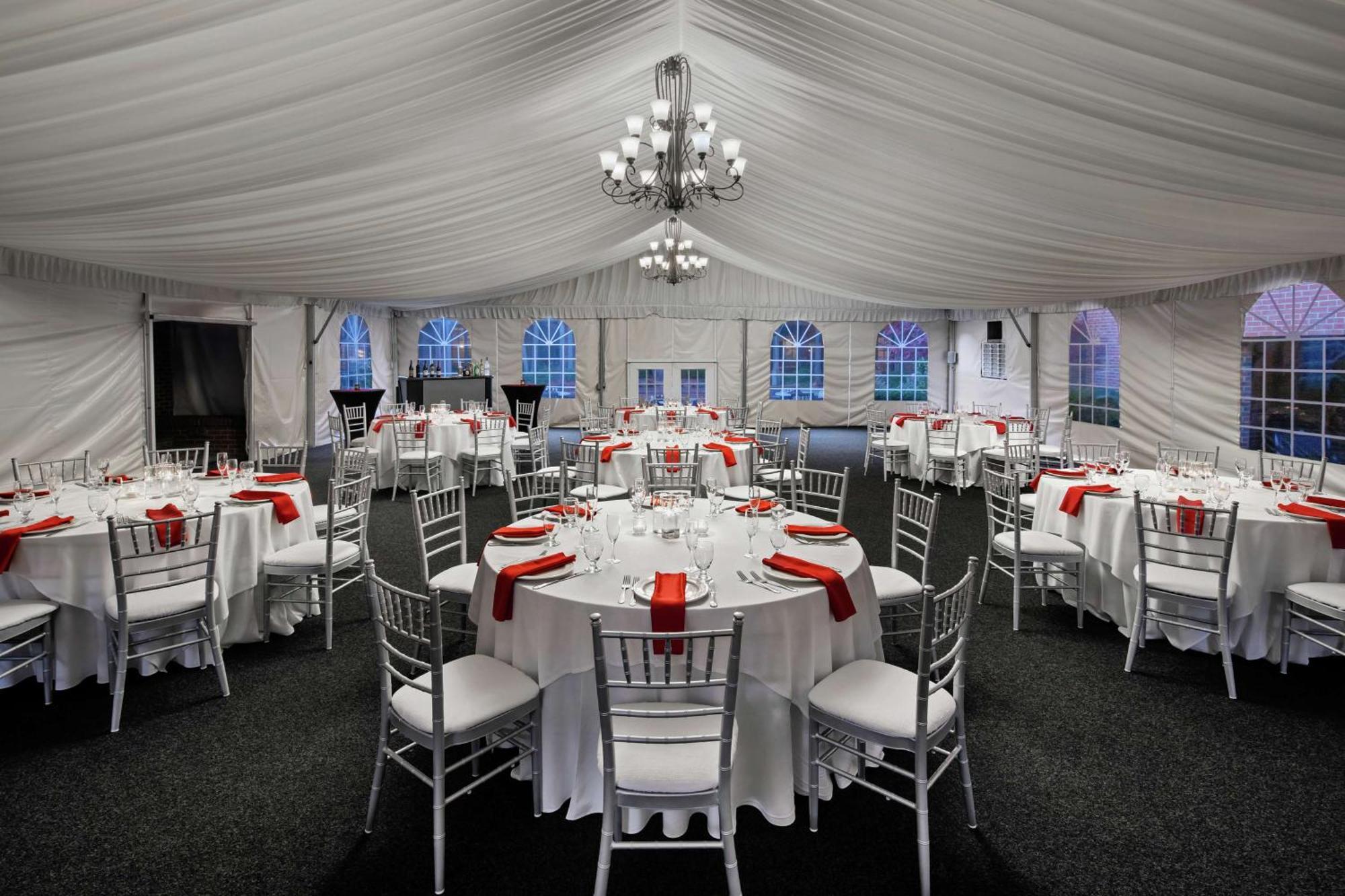 Hotel Doubletree By Hilton Charlotte/southpark Charlotte