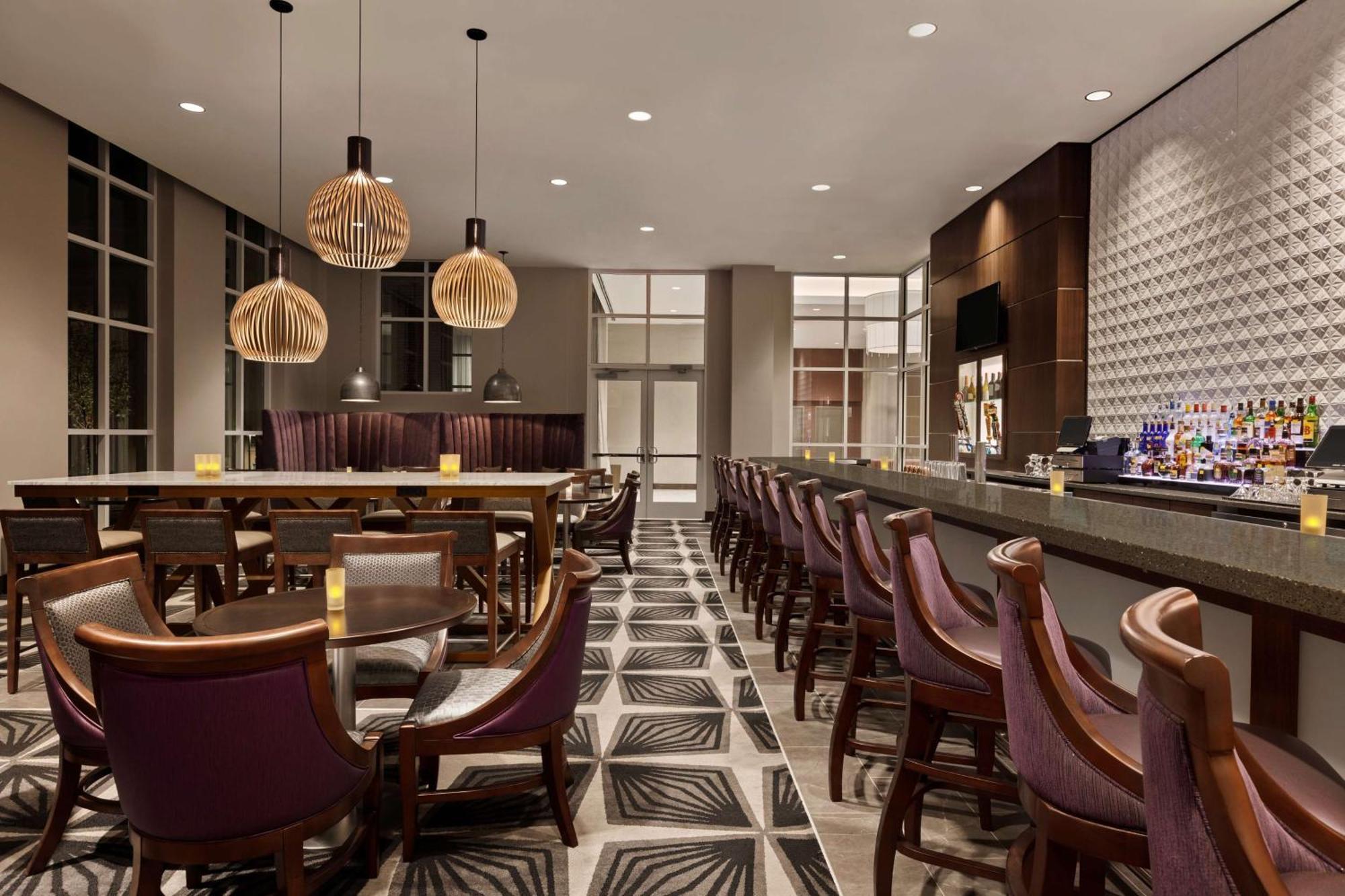 Hotel Hilton Garden Southpark 3*