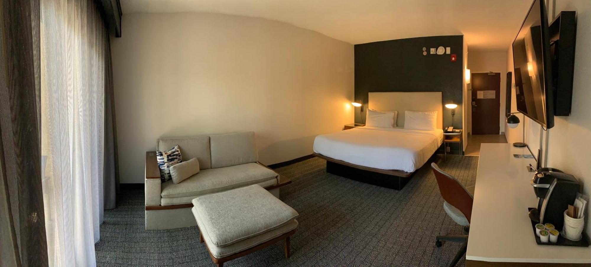 Hotel Courtyard By Marriott Ballantyne 3*