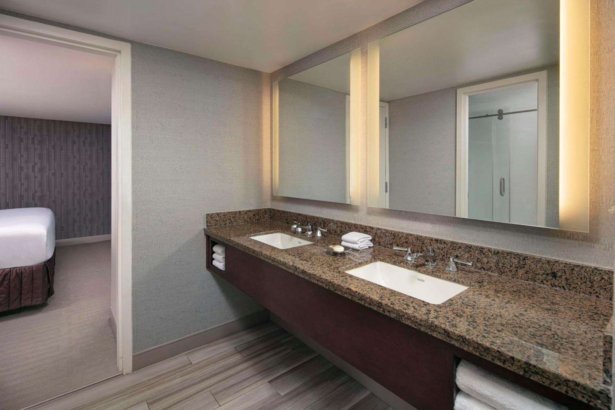 Sonesta Lower South End Hotel