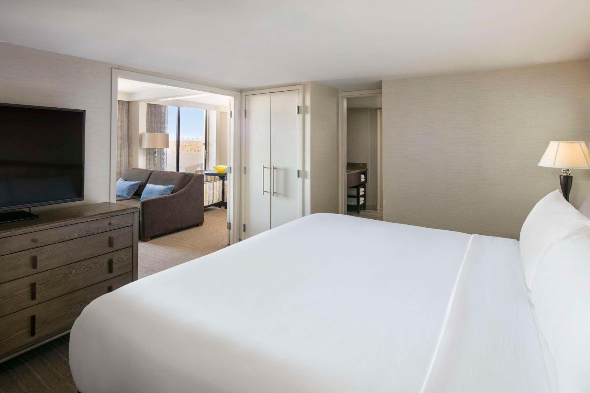 Hotel Sonesta Lower South End