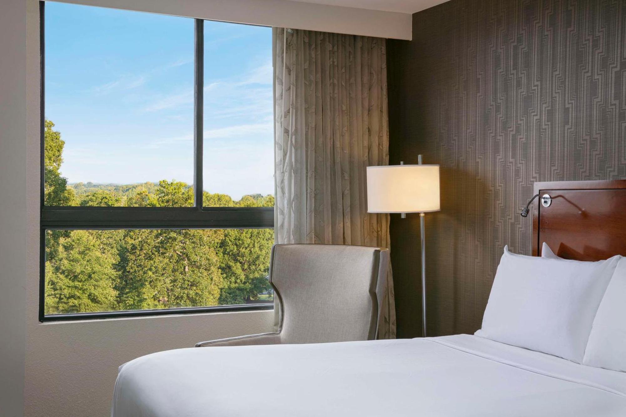 Sonesta Lower South End Hotel Charlotte