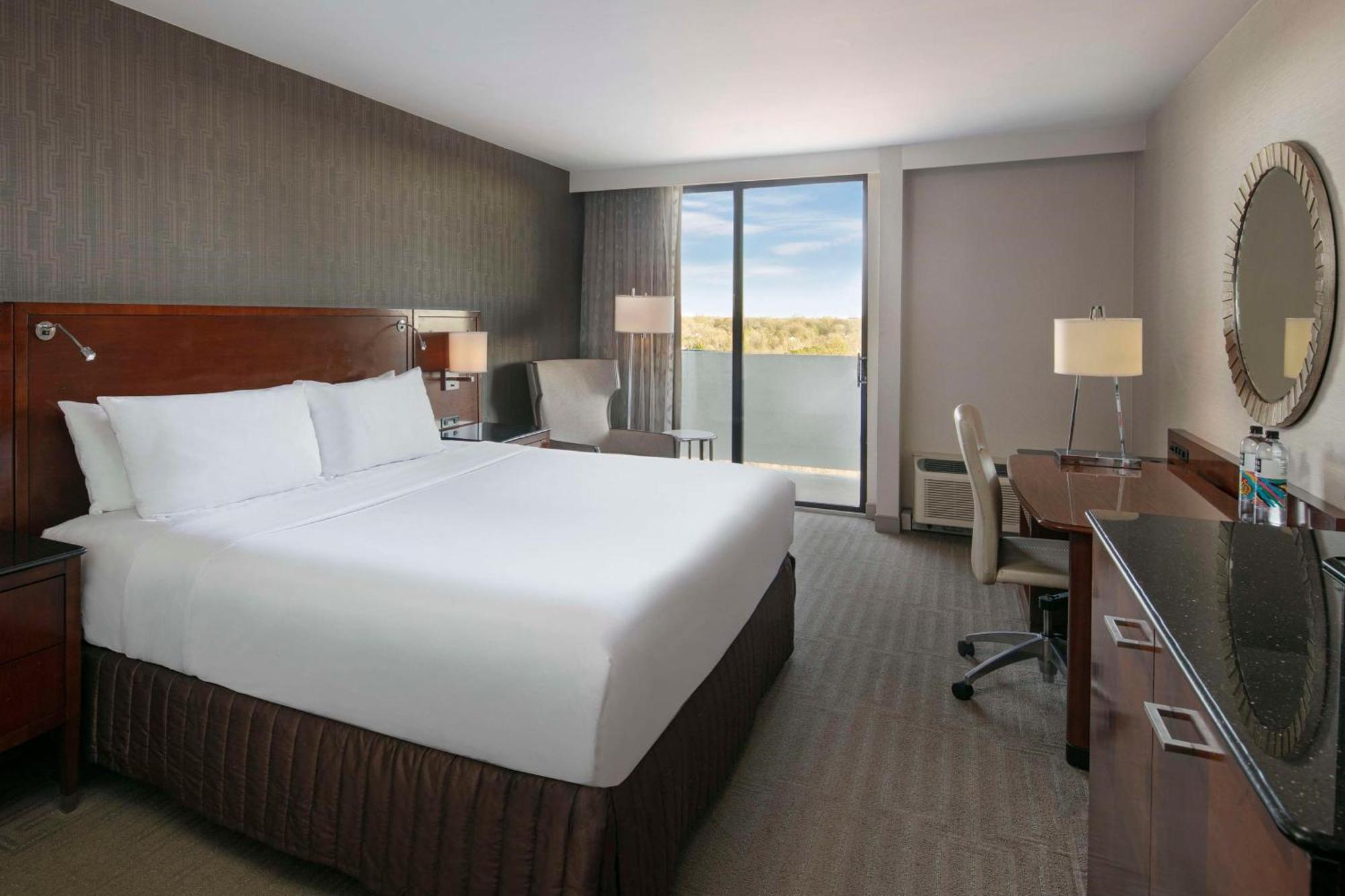 Hotel Sonesta Lower South End