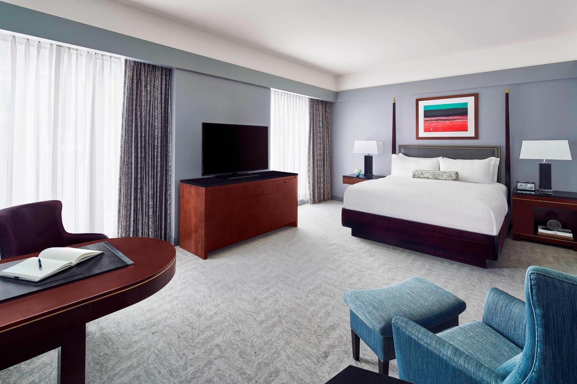 The Ritz-carlton, 5* Charlotte