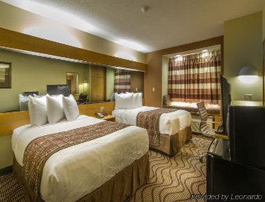 Hotel Microtel By Wyndham Place