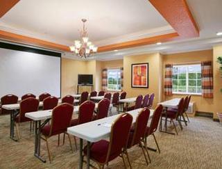 Microtel By Wyndham Place 2* Charlotte