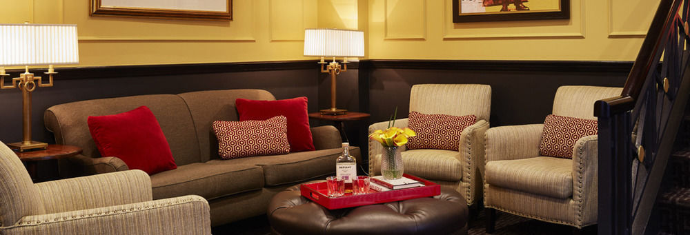 Dunhill Hotel