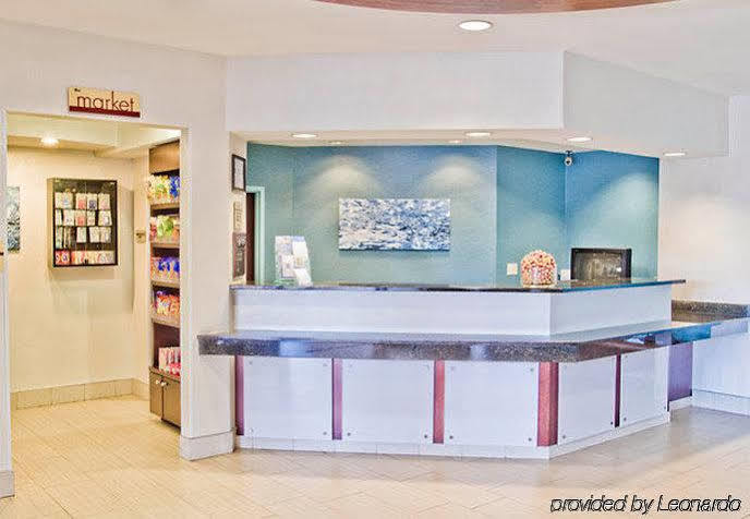 Hotel Springhill By Marriott Airport 3*