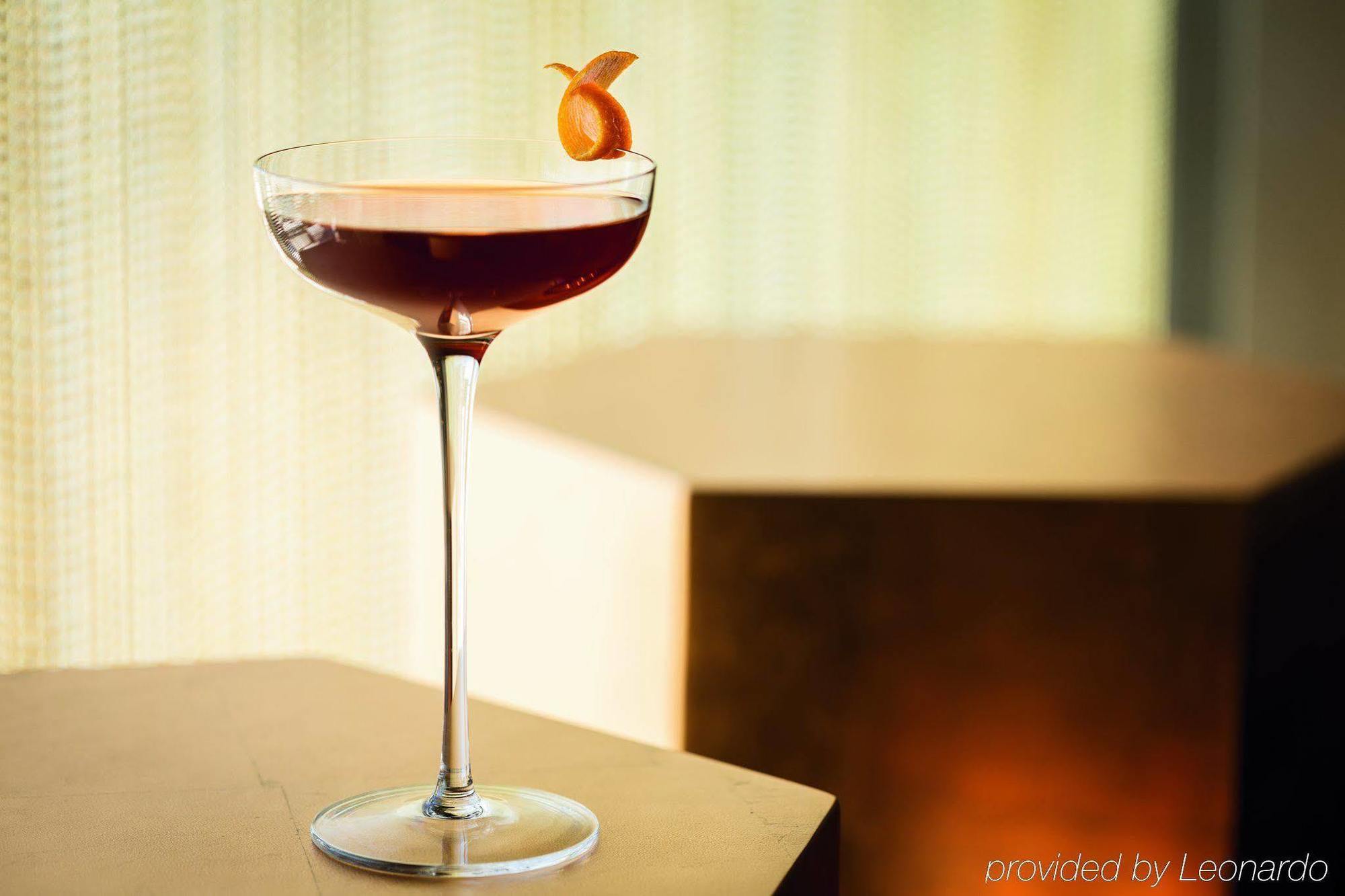 The Ritz-carlton, Hotel 5*