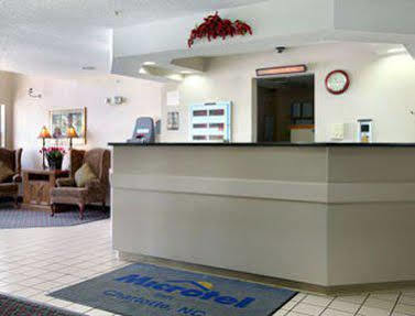 Hotel Microtel By Wyndham Place