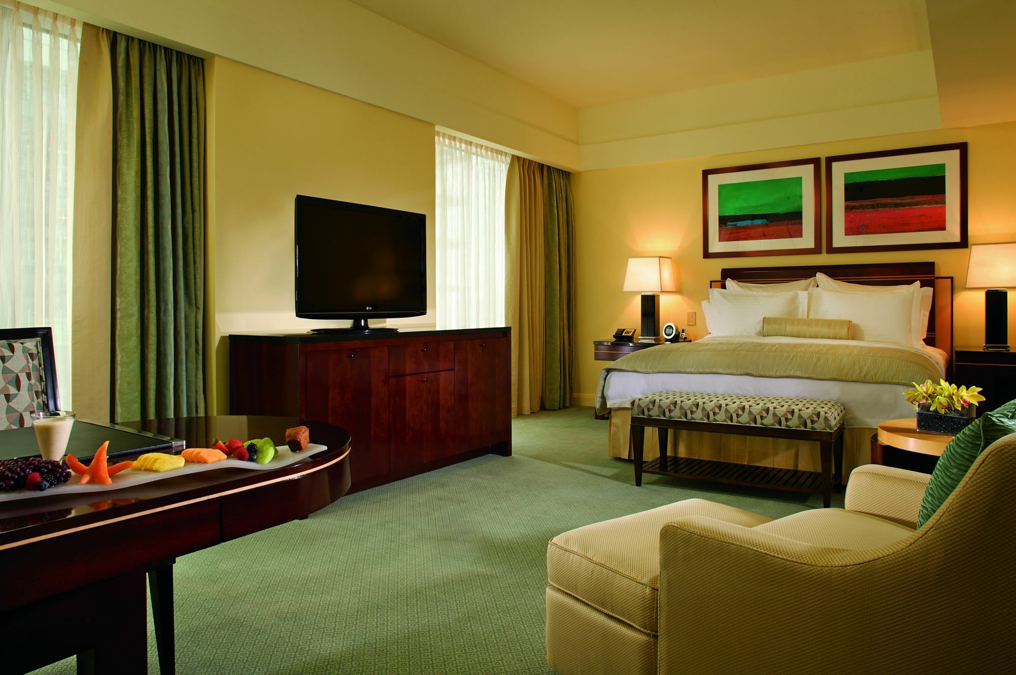 The Ritz-carlton, 5*