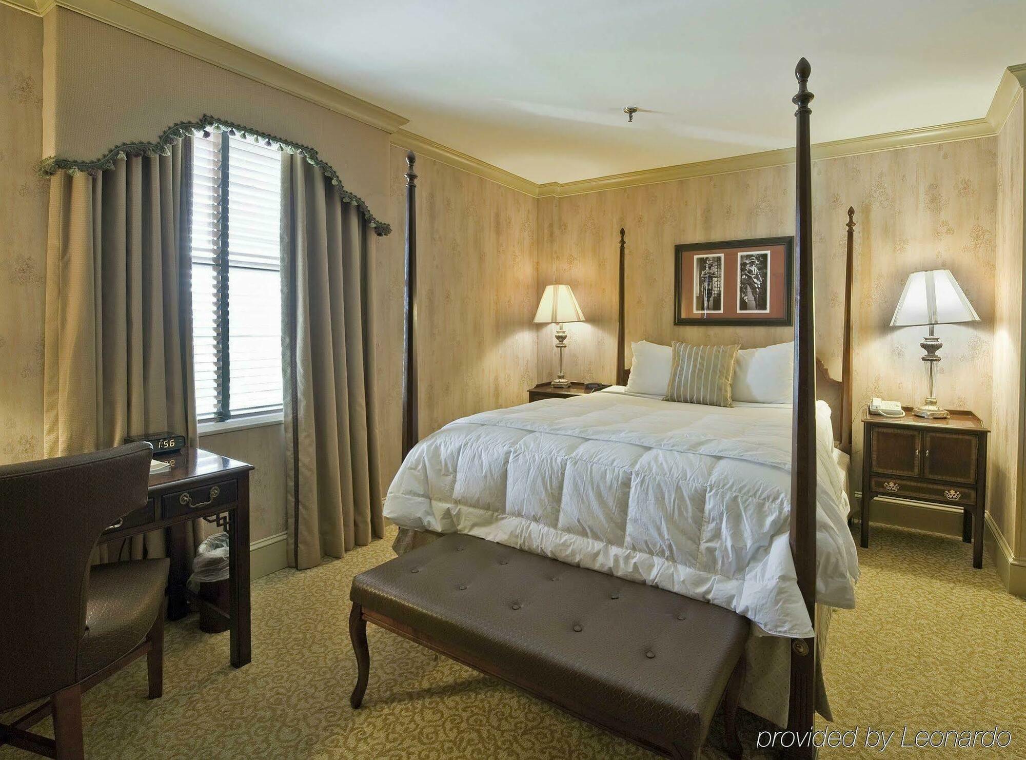 Hotel Dunhill 4*