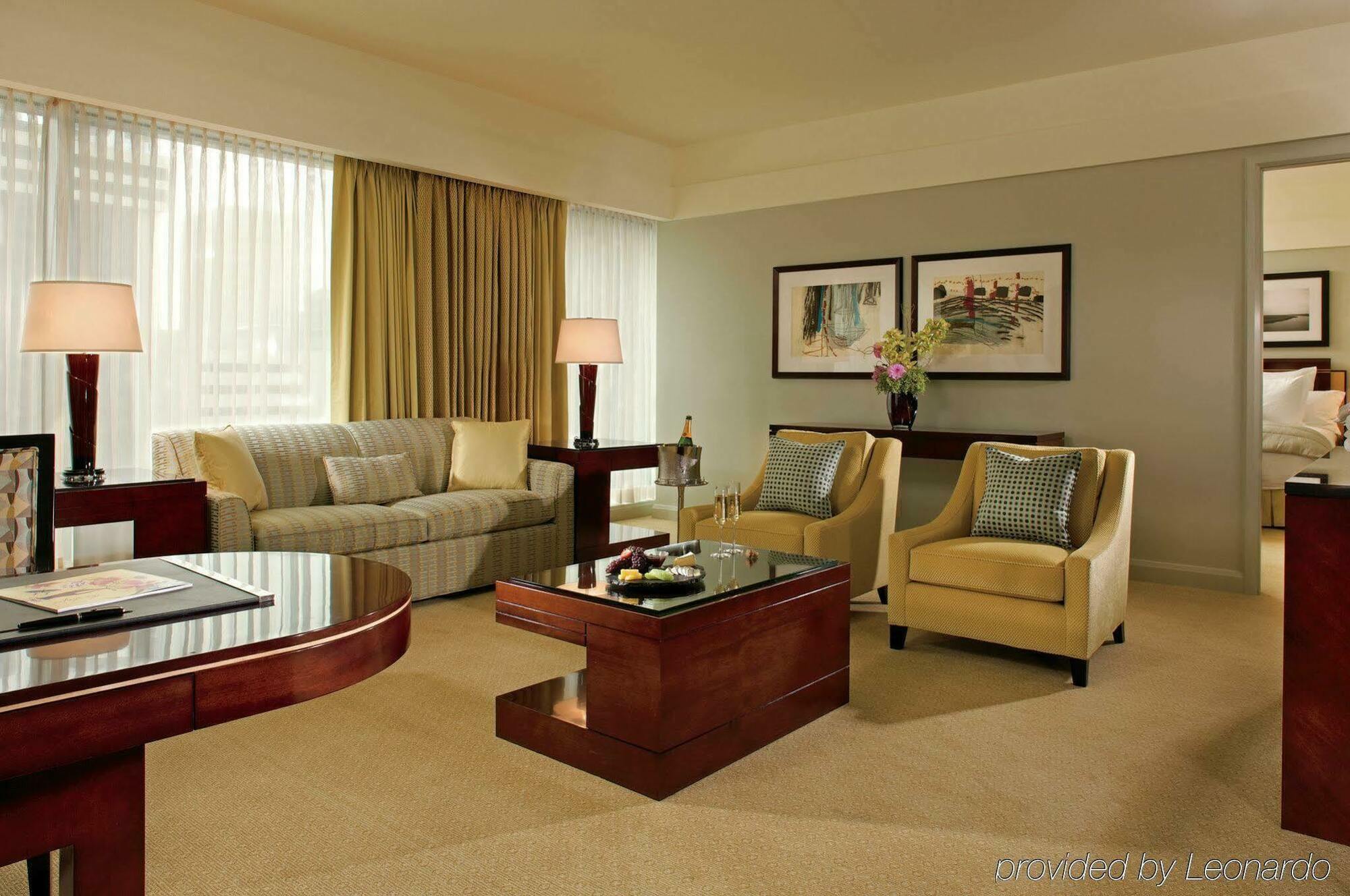 The Ritz-carlton, 5* Charlotte