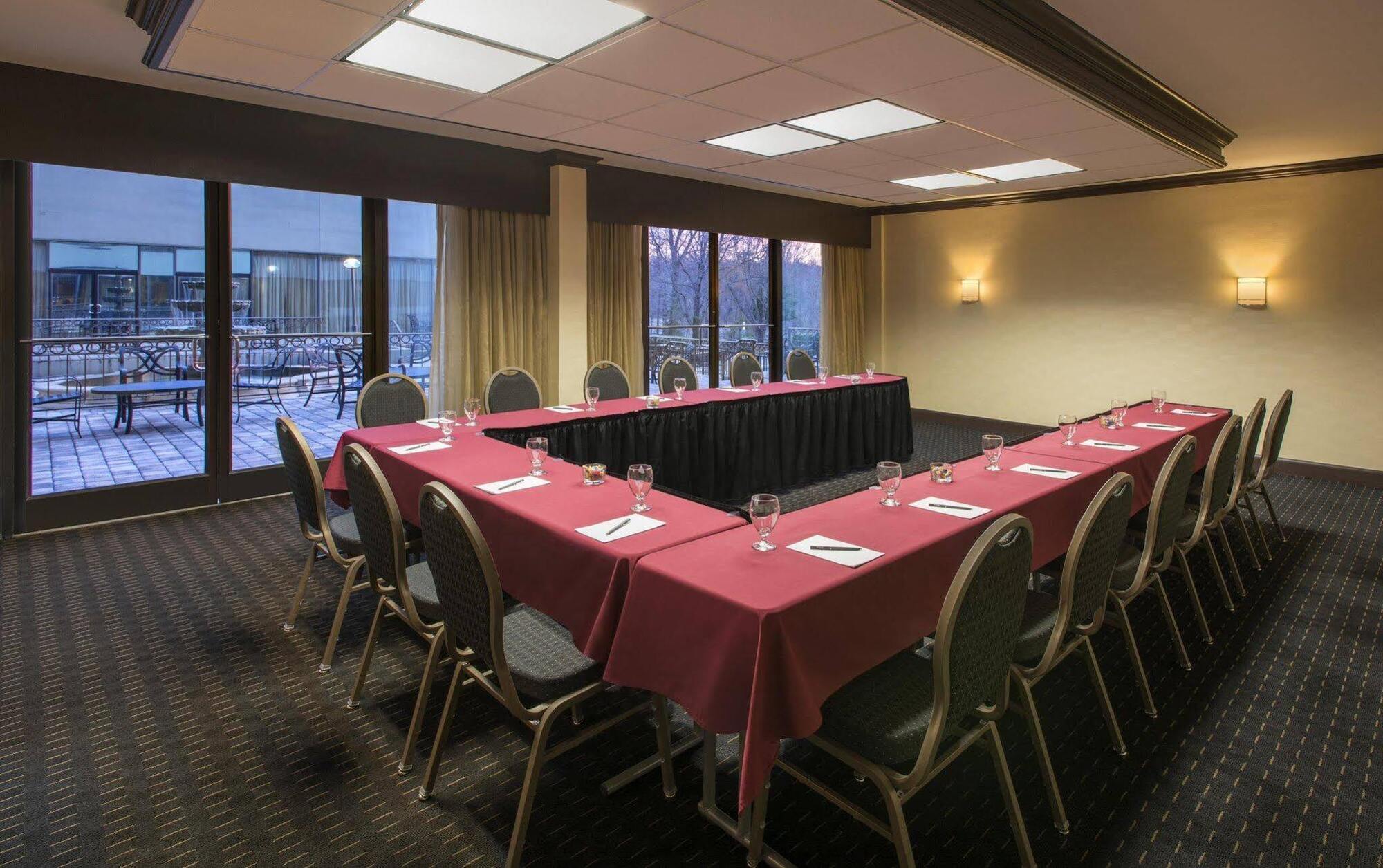 Doubletree By Hilton South Tyvola Charlotte