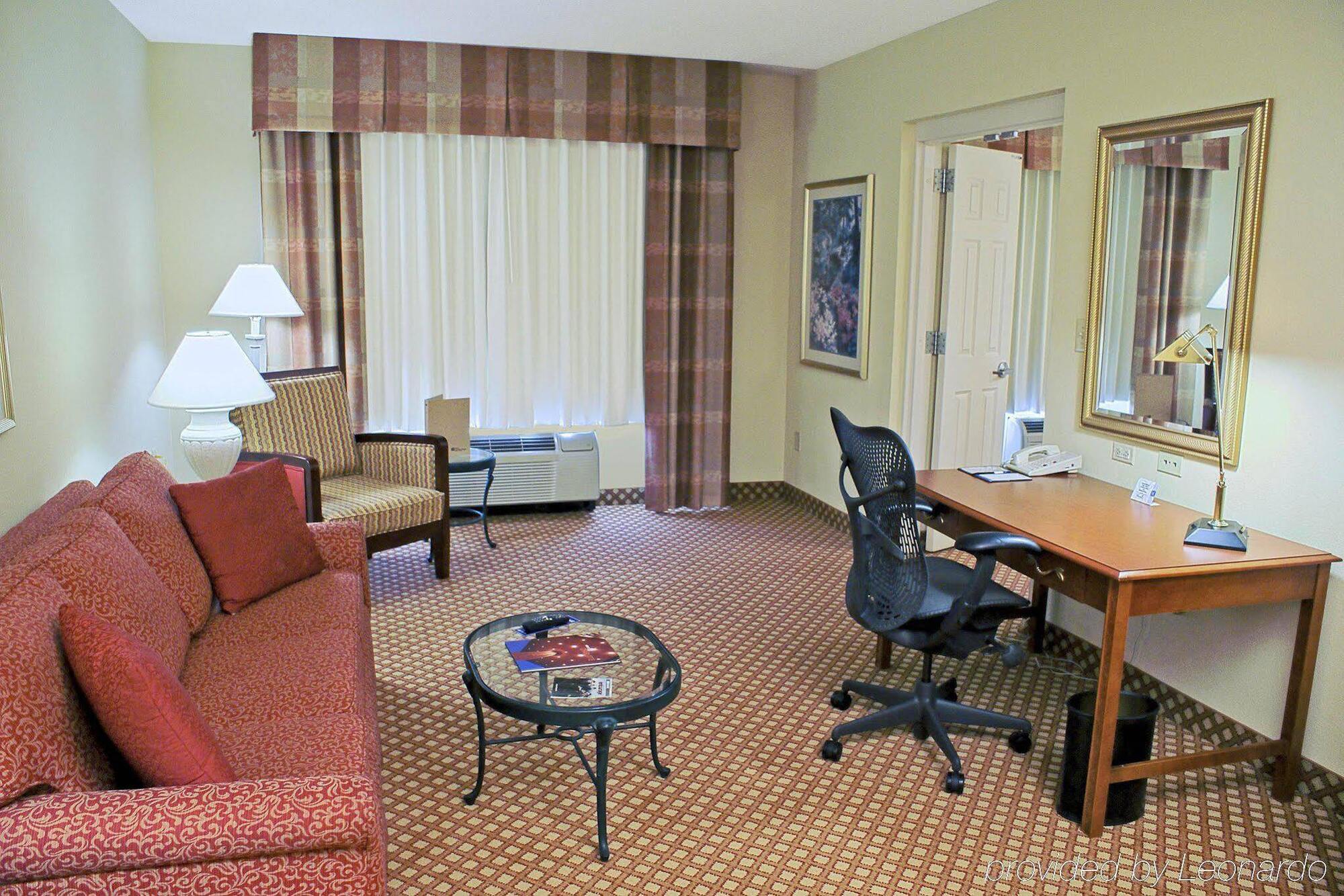 Hilton Garden North 3* Charlotte