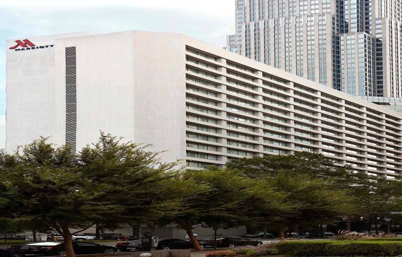 Marriott Center Hotel 4*