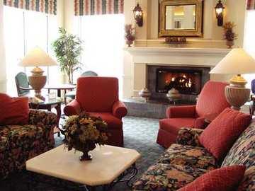 Hilton Garden North 3*