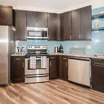Tranquil 1Br With Balcony Gym