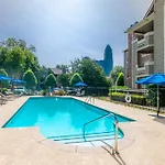 Viagem - Charlotte - Cozy 1Br W/Gym+Pool+Parking