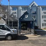 Microtel Inn By Wyndham Charlotte Airport