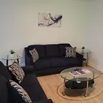 South Charlotte\'S Cozy & Modern