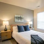 Landing - Modern Apartment With Amazing Amenities