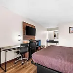 Econo Lodge Charlotte Airport