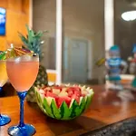 Tiki Hut, Bar, Kitchenette, Grill, Firepit At Pool