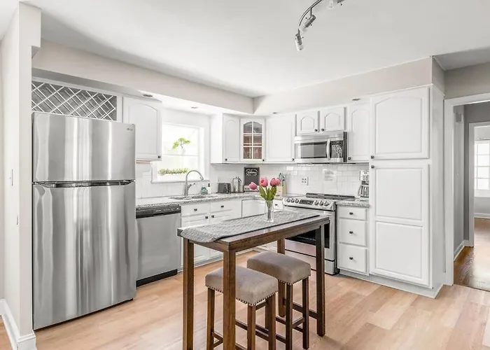 Spotless 4Br Near Clt Uptown, Fast Wi-Fi