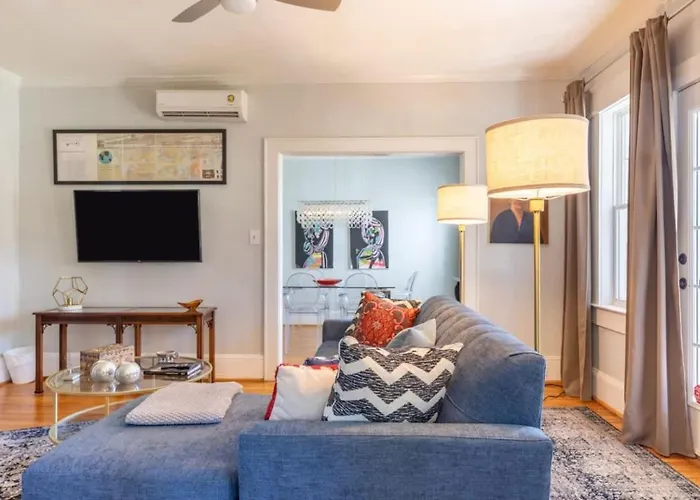 Lovely 2Br Near Uptown Charlotte