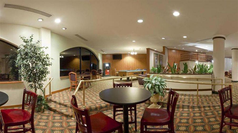 Hotel By Ihg