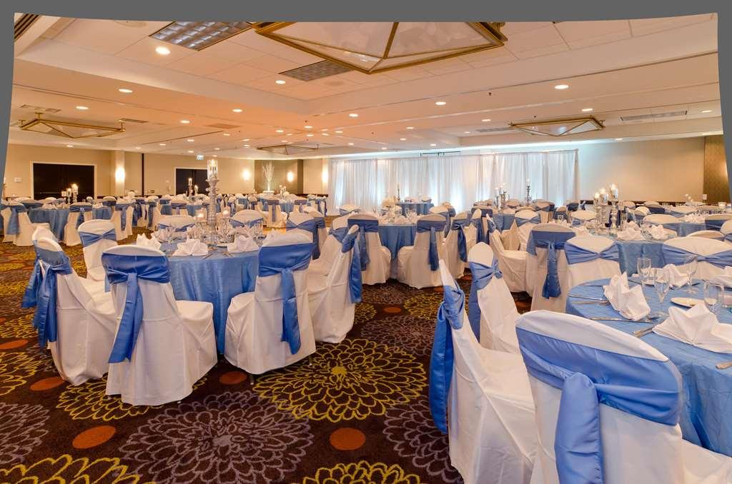 Doubletree By Hilton Charlotte/southpark