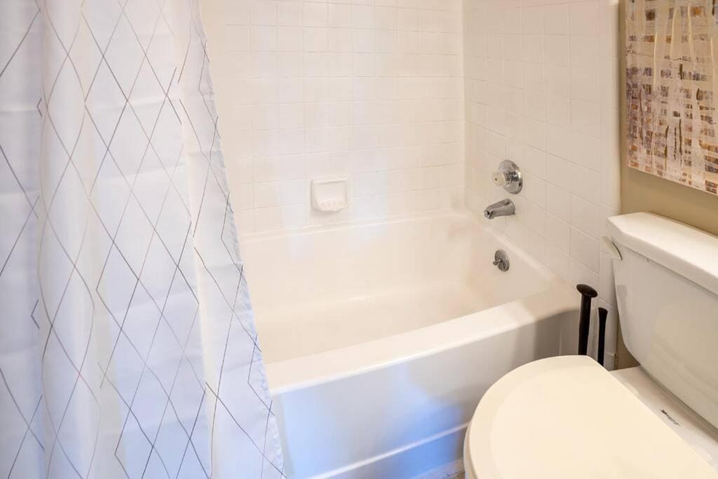 Viagem - - Comfy 2br W/gym+parking
