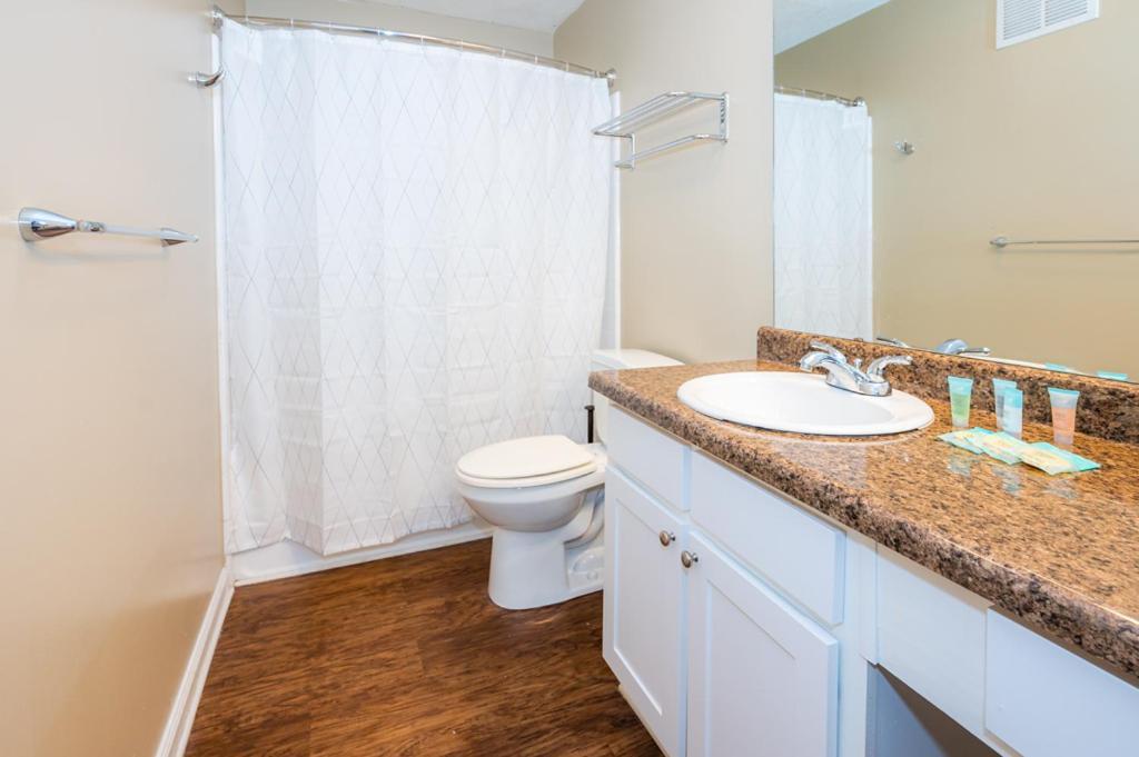 Viagem - - Cozy 1br W/gym+pool+parking Apartment